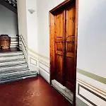 Apartment Retro Revival Loft In
