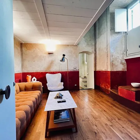 شقة Retro Revival Loft In